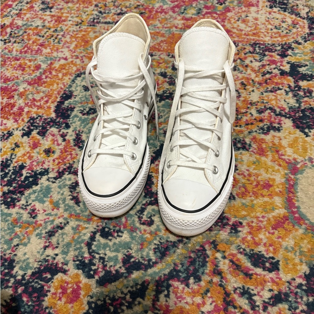 Women’s converse